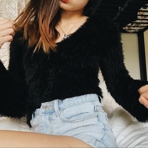 Pacsun: LA Hearts Faux Fur Sweater